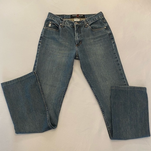 GUESS 90’s Vintage “Low Rider” Jeans, Large Green Triangle Pocket Patch, Size 28 - Picture 1 of 5